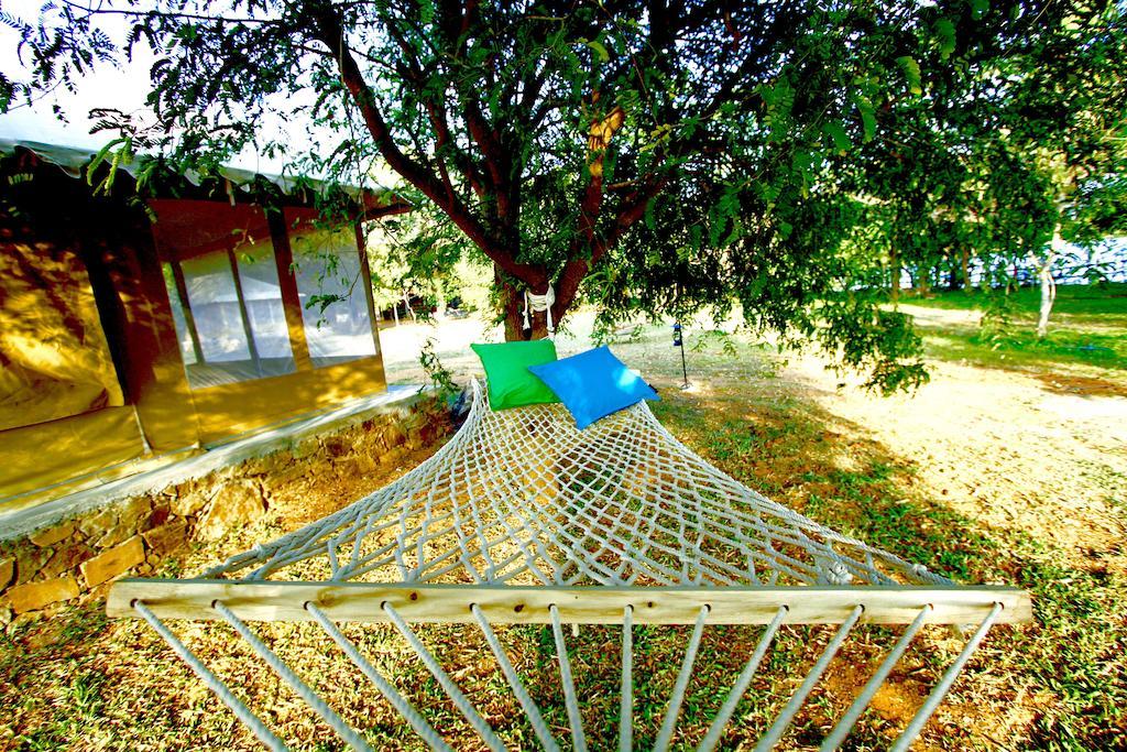 The Yala Adventure Hotel Tissamaharama Kültér fotó